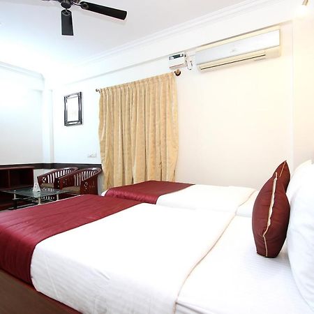 העיר בנגלור Oyo 9959 Hotel Varcity Ruby מראה חיצוני תמונה